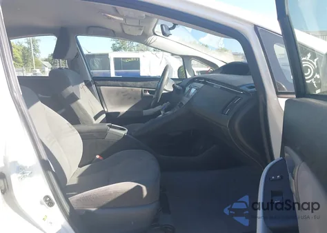 2015 Toyota Prius Three из США, поврежденный, VIN JTDKN3DU7F1947046